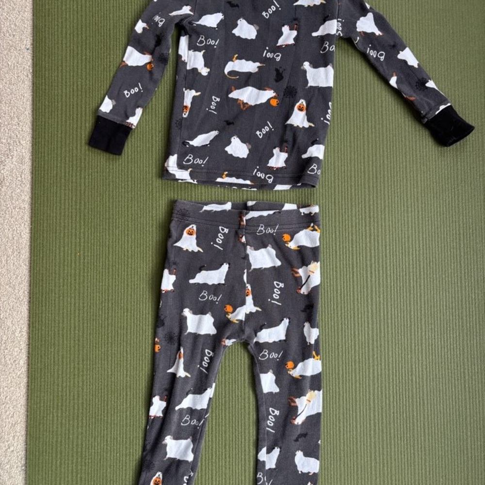 Old Navy Toddler Pajama Set 2T Halloween Ghost “Boo” Cotton PJs